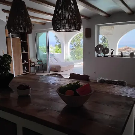 Vila Beautiful Ibiza-style Denia