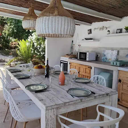 Vila Beautiful Ibiza-style