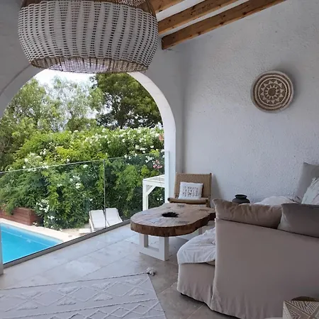 Beautiful Ibiza-style Vila