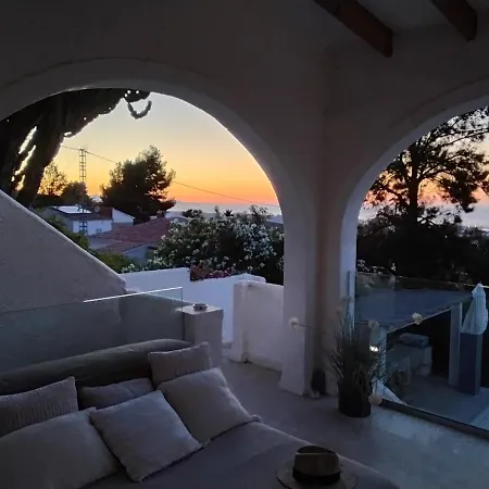 Beautiful Ibiza-style Vila Denia