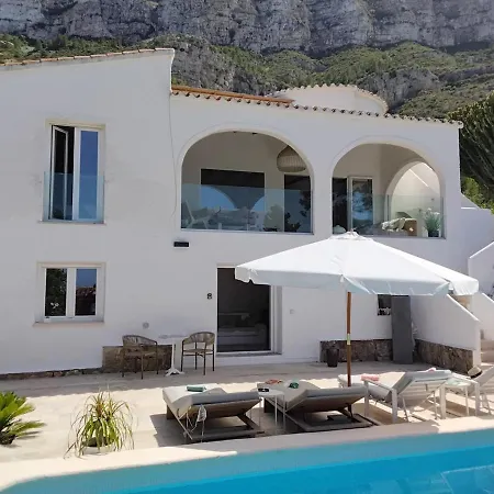 Beautiful Ibiza-style * Denia
